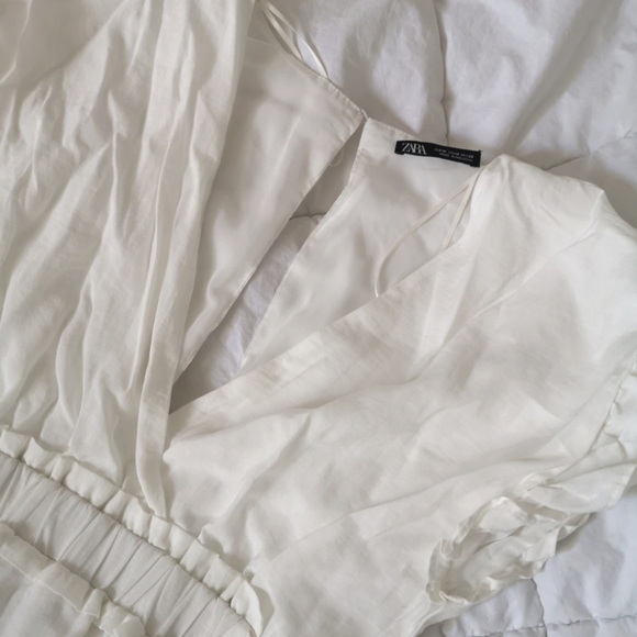 Zara  ruffle dress - Picture 2 of 7